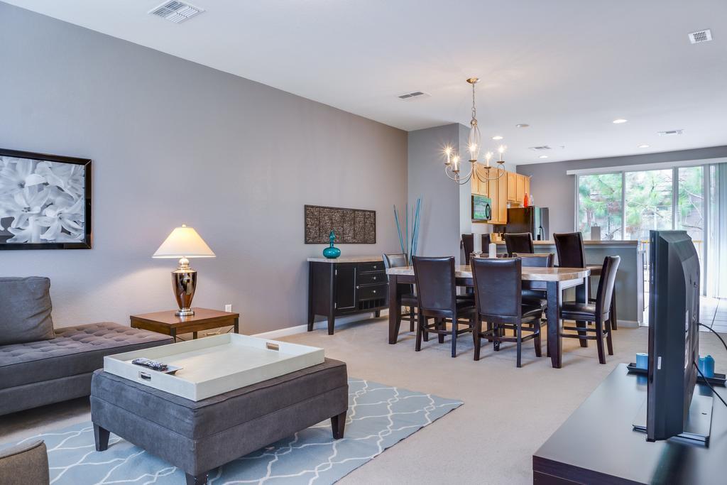 Orlando Escape Ξενοδοχείο Williamsburg Εξωτερικό φωτογραφία