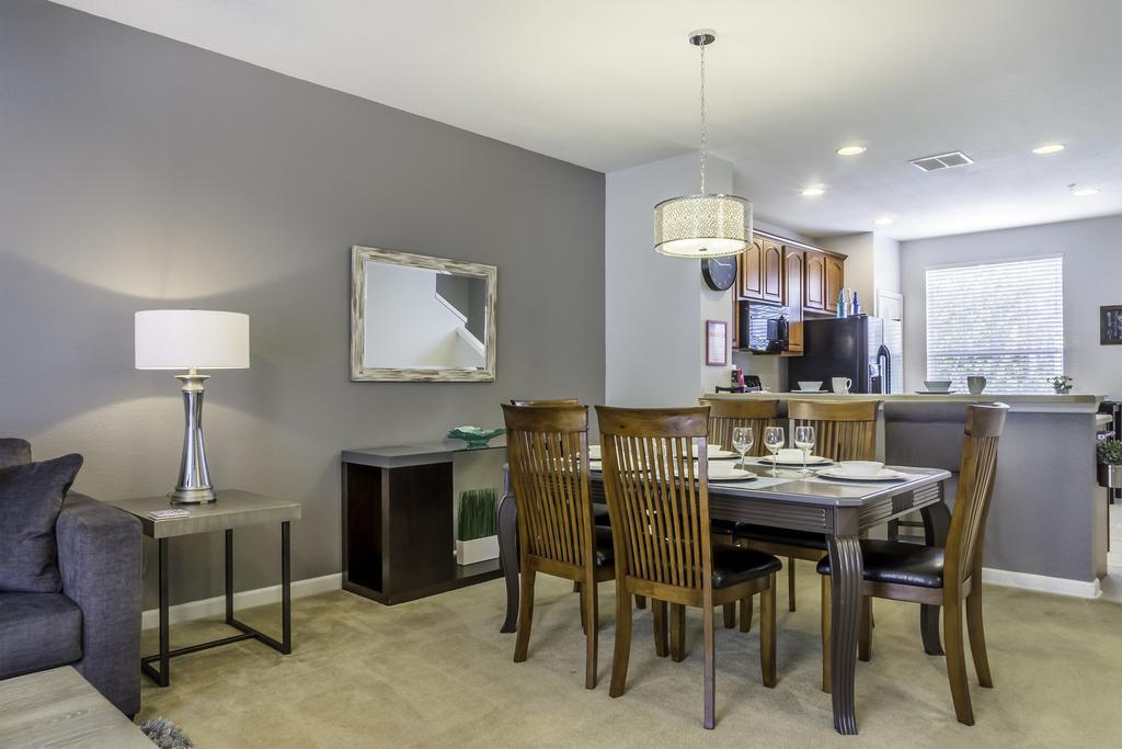 Orlando Escape Ξενοδοχείο Williamsburg Εξωτερικό φωτογραφία